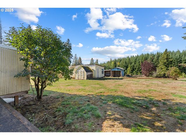 21807 S SCHRAM Rd, Beavercreek, OR 97004