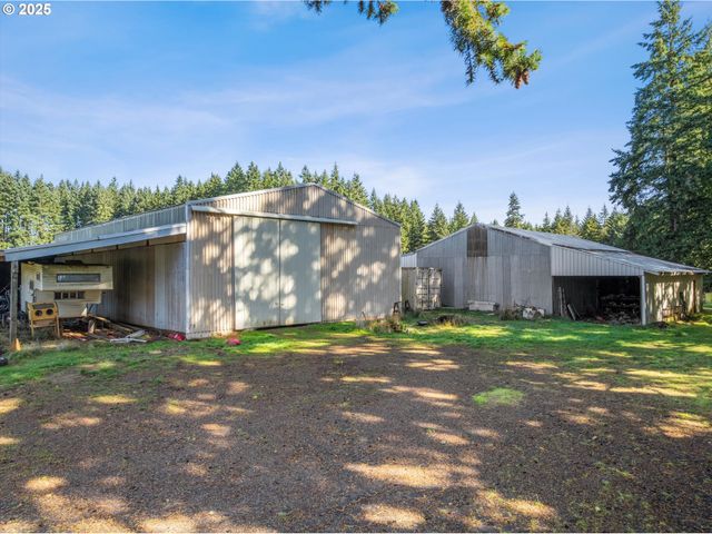 21807 S SCHRAM Rd, Beavercreek, OR 97004