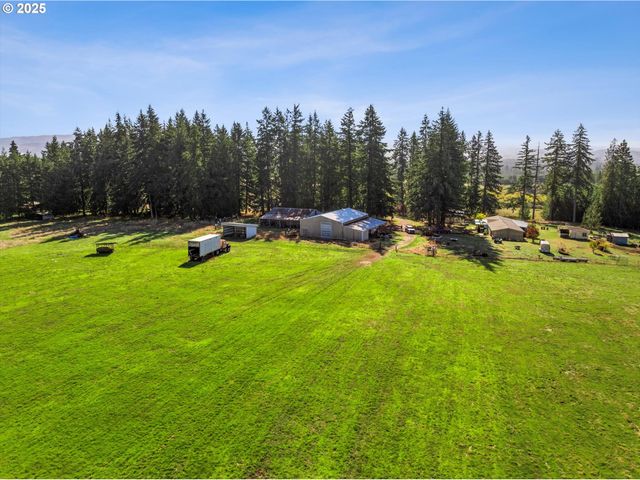 21807 S SCHRAM Rd, Beavercreek, OR 97004