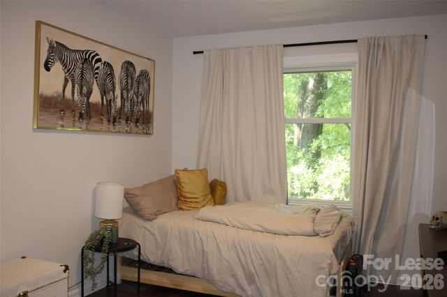 430 Queens Road, Charlotte, NC 28207