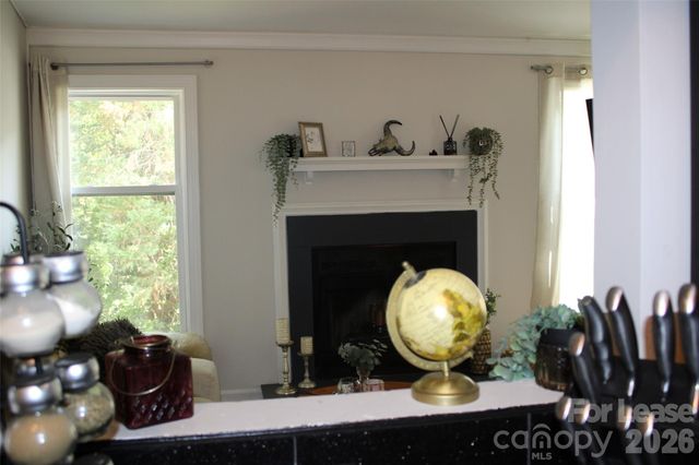 430 Queens Road, Charlotte, NC 28207