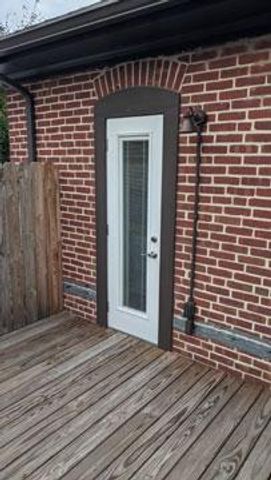166-B S DUPONT HWY, New Castle, DE 19720