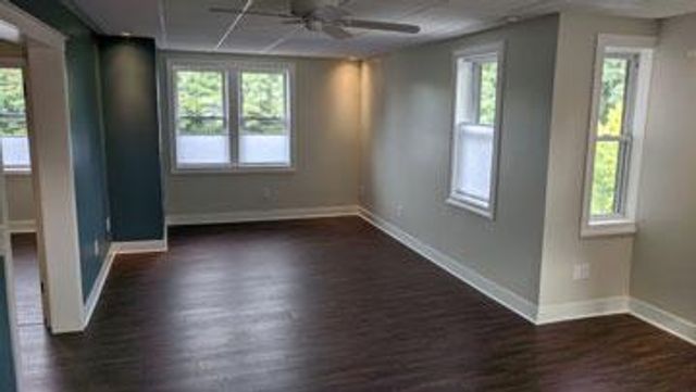 166-B S DUPONT HWY, New Castle, DE 19720