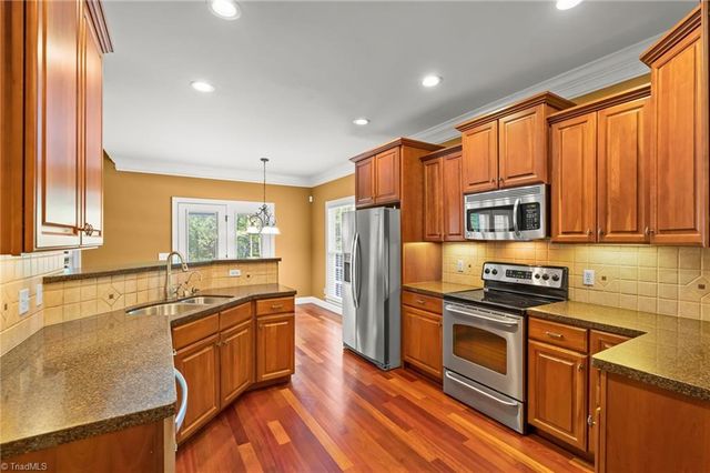 3321 Lower Lake Road, Thomasville, NC 27360