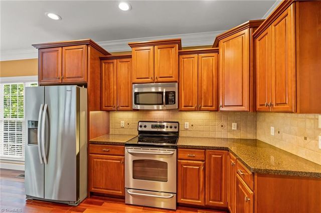 3321 Lower Lake Road, Thomasville, NC 27360