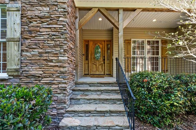 3321 Lower Lake Road, Thomasville, NC 27360