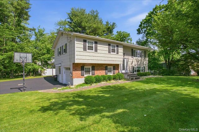 1 Saddle Lane, New City, NY 10956
