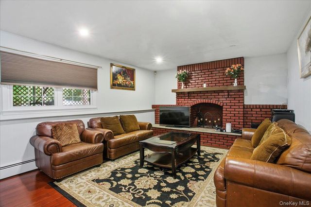 1 Saddle Lane, New City, NY 10956