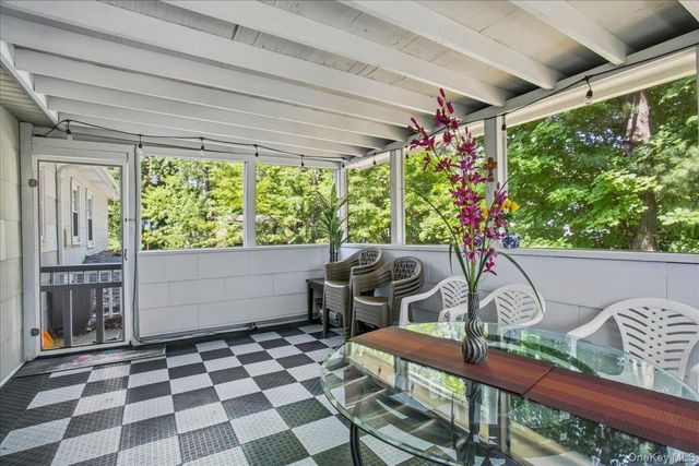 1 Saddle Lane, New City, NY 10956