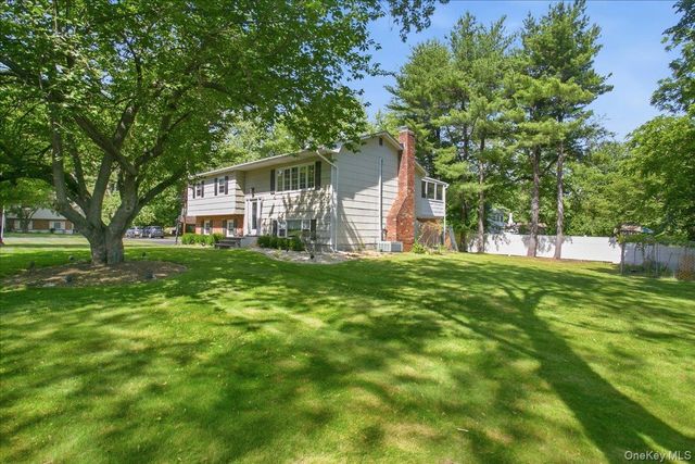 1 Saddle Lane, New City, NY 10956