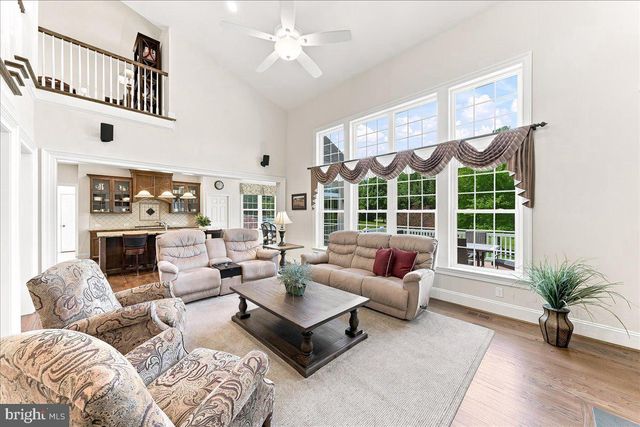 4 WELLFLEET LN, Glen Mills, PA 19342