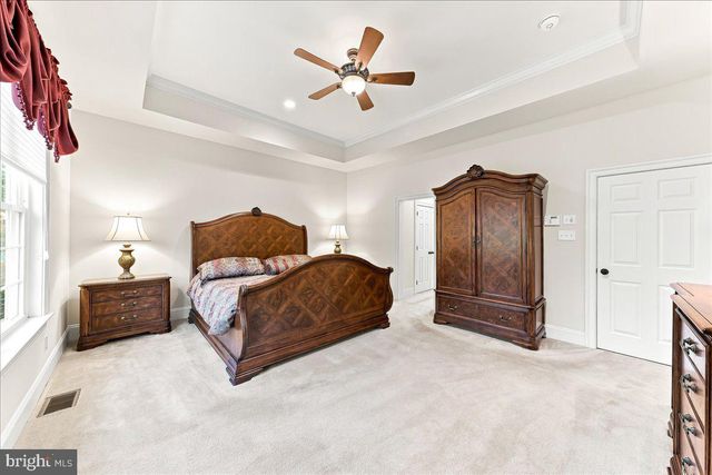 4 WELLFLEET LN, Glen Mills, PA 19342
