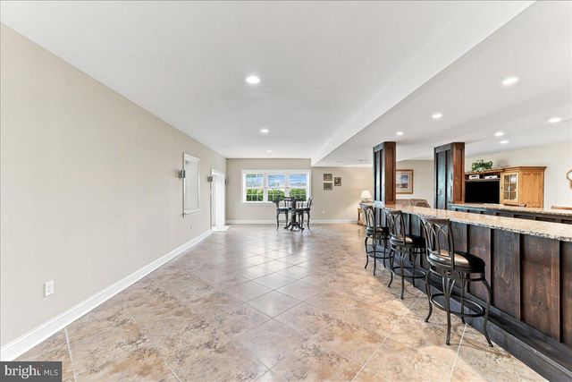 4 WELLFLEET LN, Glen Mills, PA 19342