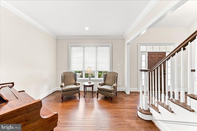 4 WELLFLEET LN, Glen Mills, PA 19342