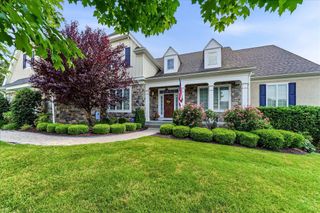 4 WELLFLEET LN, Glen Mills, PA 19342