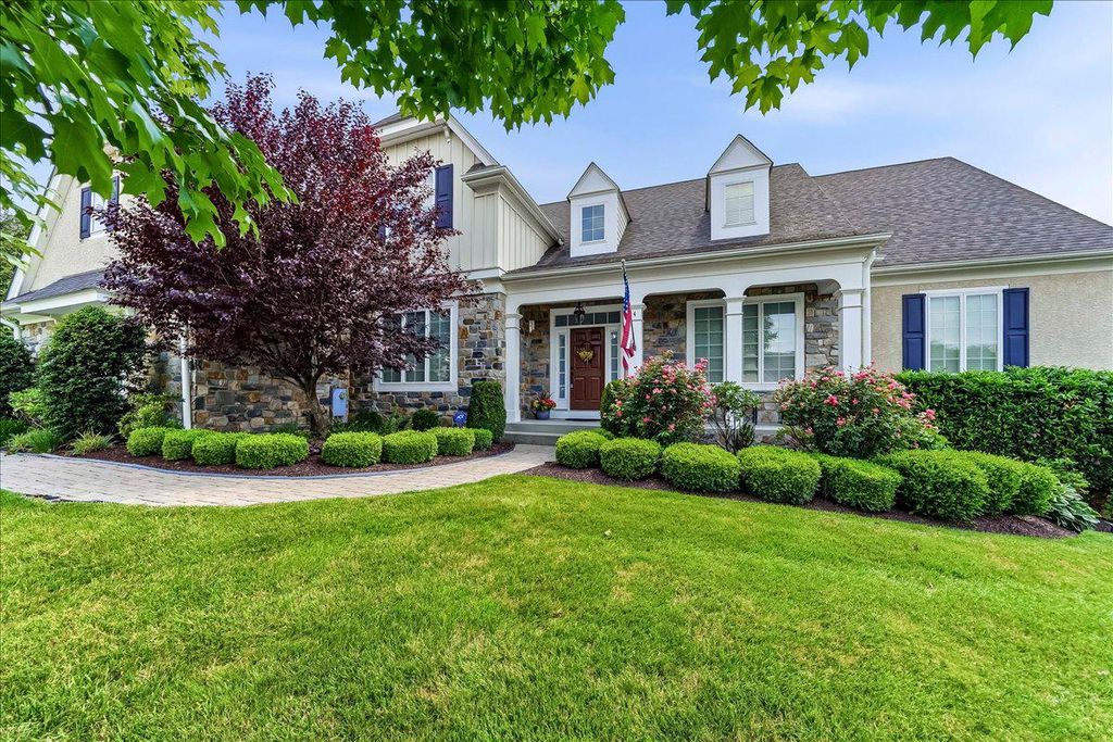 4 WELLFLEET LN, Glen Mills, PA 19342