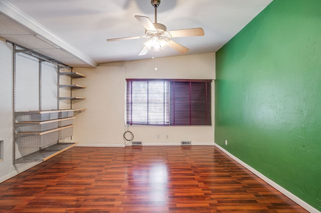 1100 Mockingbird Lane, Arlington, TX 76013