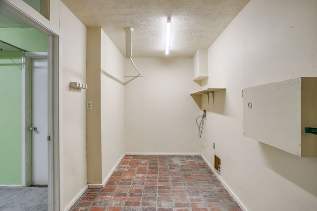 1100 Mockingbird Lane, Arlington, TX 76013
