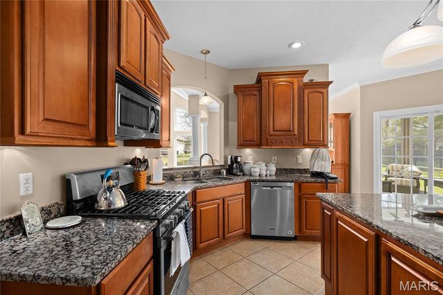 3352 Garvey Lane, Edwardsville, IL 62025