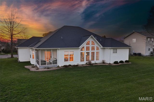 3352 Garvey Lane, Edwardsville, IL 62025