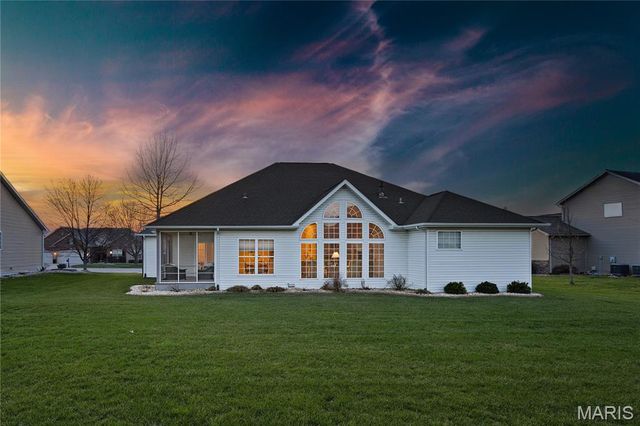 3352 Garvey Lane, Edwardsville, IL 62025