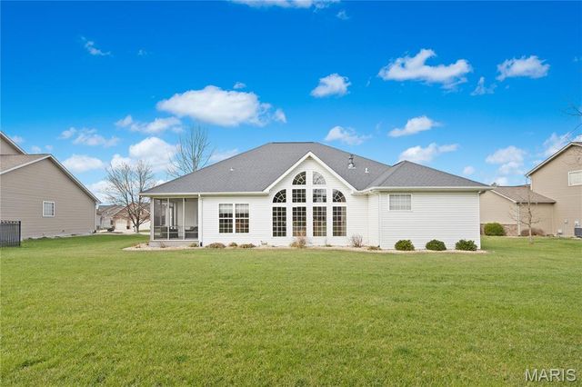 3352 Garvey Lane, Edwardsville, IL 62025