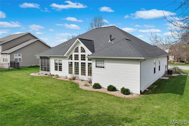 3352 Garvey Lane, Edwardsville, IL 62025