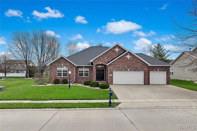 3352 Garvey Lane, Edwardsville, IL 62025