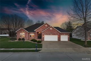 3352 Garvey Lane, Edwardsville, IL 62025