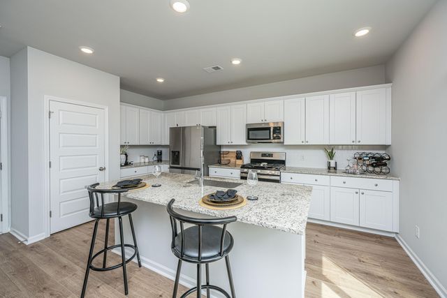 2114 Longhorn Lane, Summerville, SC 29485