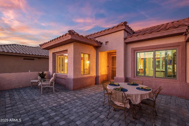 15814 W WILDFLOWER Drive, Surprise, AZ 85374