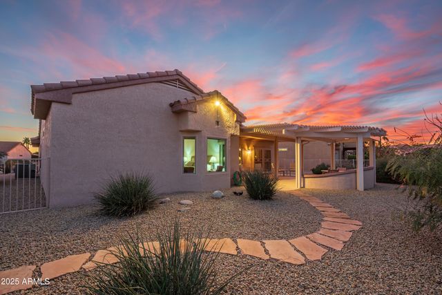 15814 W WILDFLOWER Drive, Surprise, AZ 85374