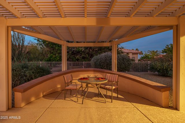 15814 W WILDFLOWER Drive, Surprise, AZ 85374