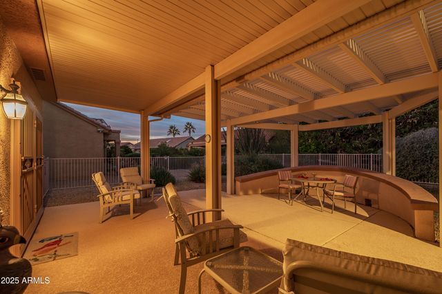 15814 W WILDFLOWER Drive, Surprise, AZ 85374