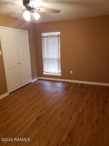 701 S College Road Apt 216, Lafayette, LA 70503