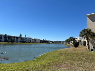 312 Wellington F, West Palm Beach, FL 33417