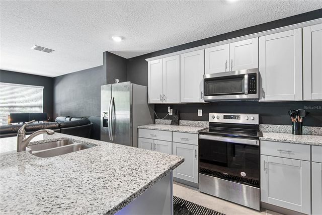 45 BELLA OAKS DRIVE, Port Orange, FL 32129