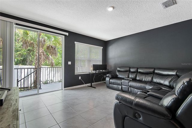 45 BELLA OAKS DRIVE, Port Orange, FL 32129