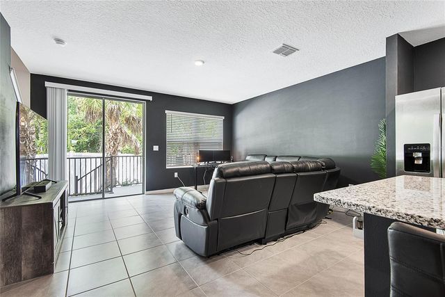 45 BELLA OAKS DRIVE, Port Orange, FL 32129