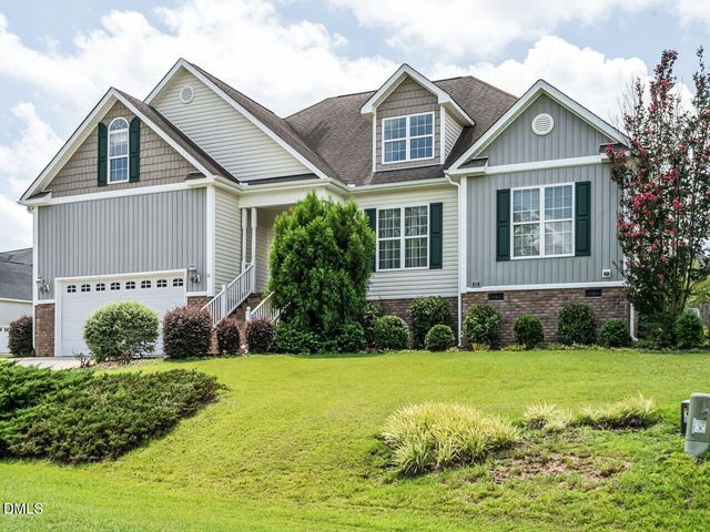 319 Neuse Landing Drive, Clayton, NC 27527