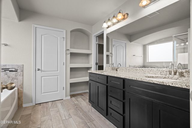 7401 EAGLE VISTA Drive, El Paso, TX 79911