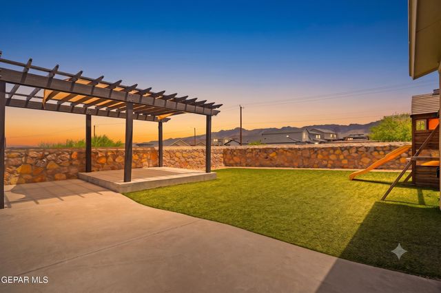 7401 EAGLE VISTA Drive, El Paso, TX 79911