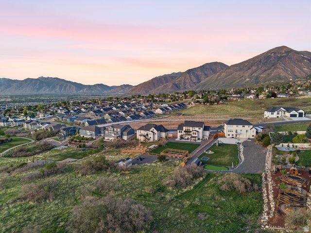 102 S ELK RIDGE DR, Elk Ridge, UT 84651