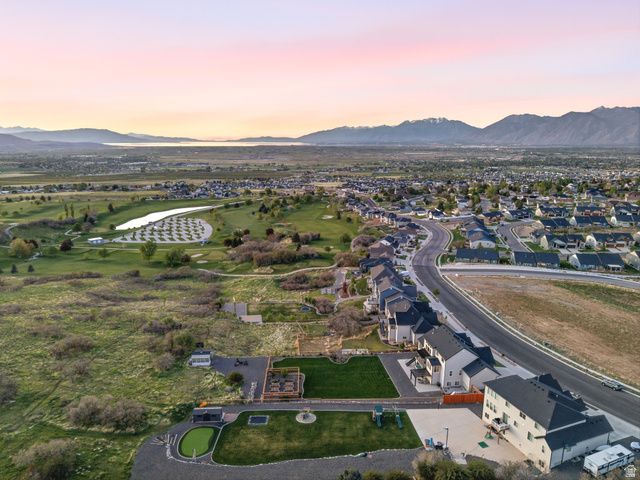 102 S ELK RIDGE DR, Elk Ridge, UT 84651