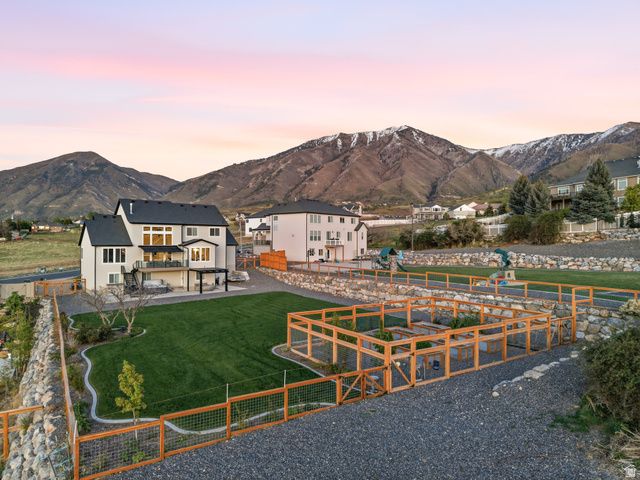 102 S ELK RIDGE DR, Elk Ridge, UT 84651