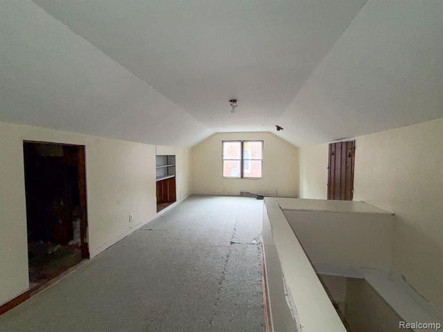 13594 Grandmont Avenue, Detroit, MI 48227
