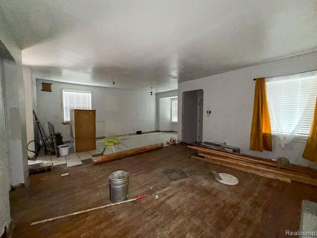 13594 Grandmont Avenue, Detroit, MI 48227