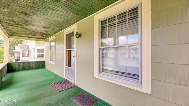 16 N Hollywood Avenue, Gloversville, NY 12078