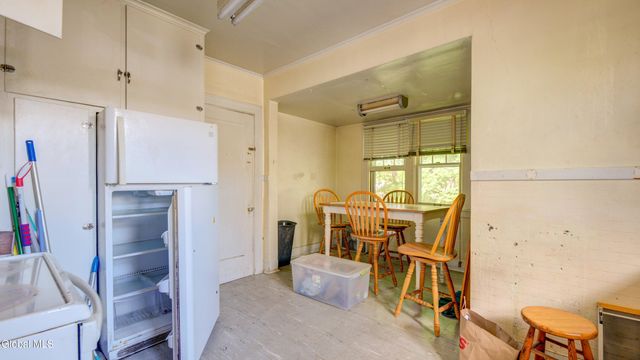 16 N Hollywood Avenue, Gloversville, NY 12078