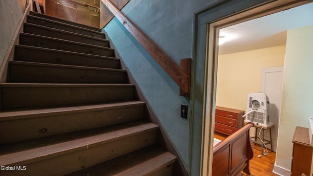 16 N Hollywood Avenue, Gloversville, NY 12078